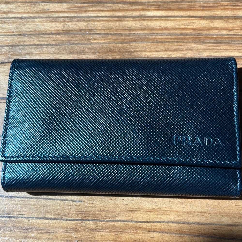 Authentic Prada Saffiano Leather Key Case - Black/Silver